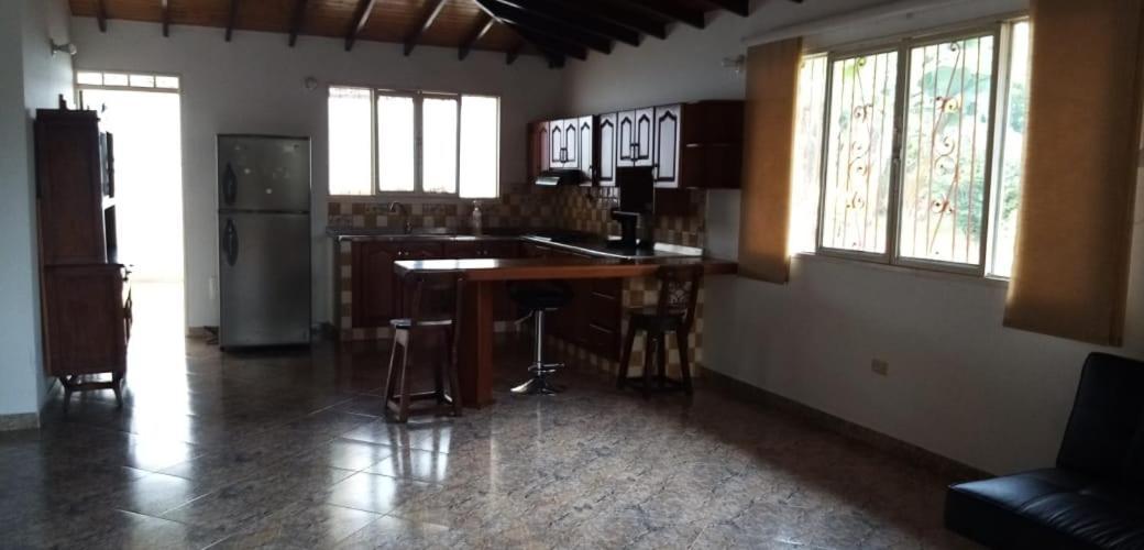 Hotel Campestre Las Bailarinas Armenia  Buitenkant foto