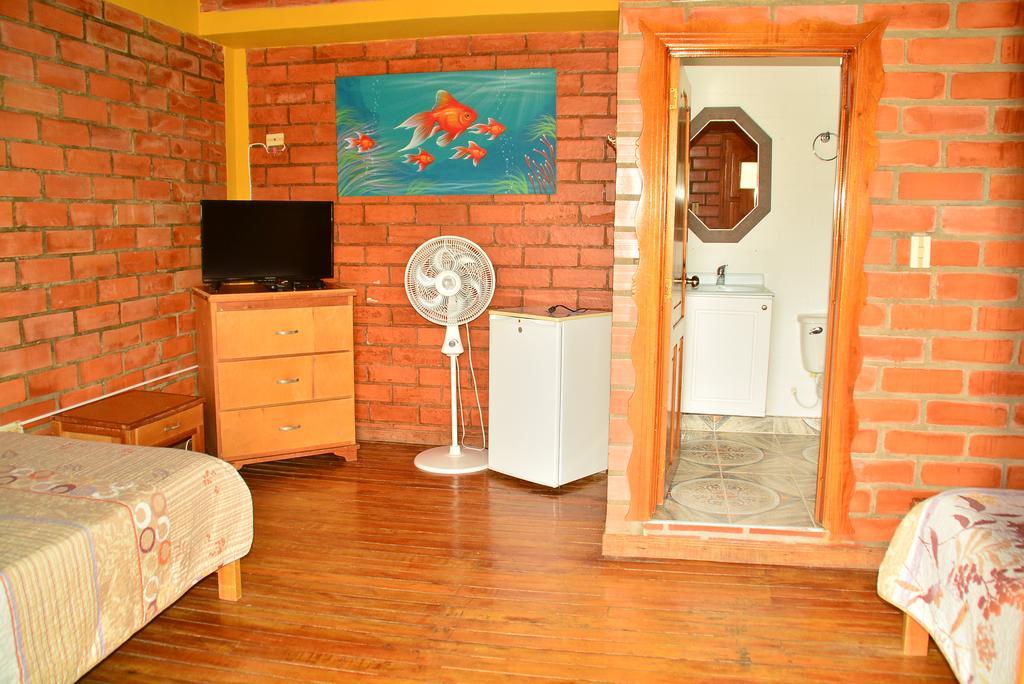 Hotel Campestre Las Bailarinas Armenia  Buitenkant foto